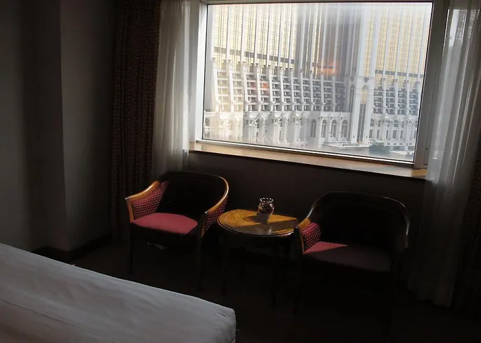 Marina Infante 4* Macau